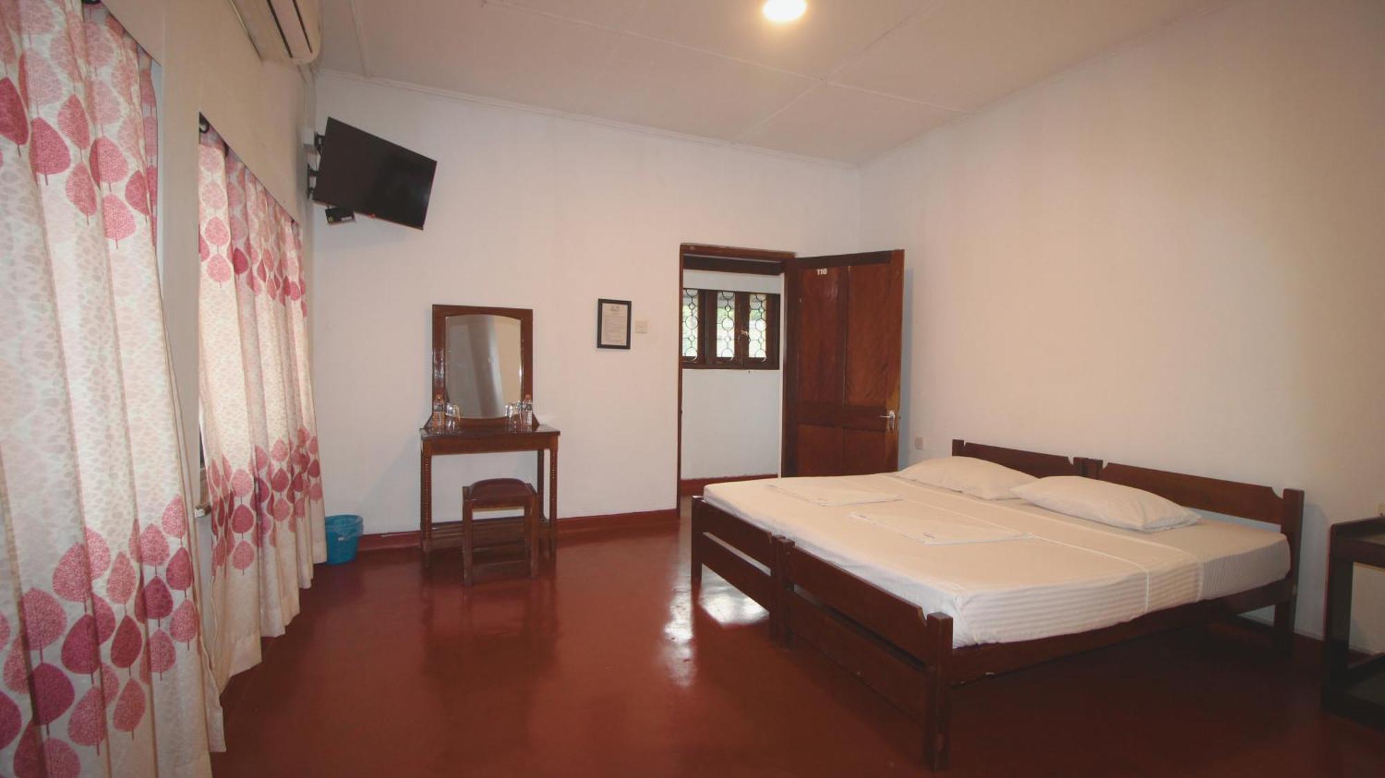 Kandy Boutique Villa By Fortuna Bungalows Esterno foto
