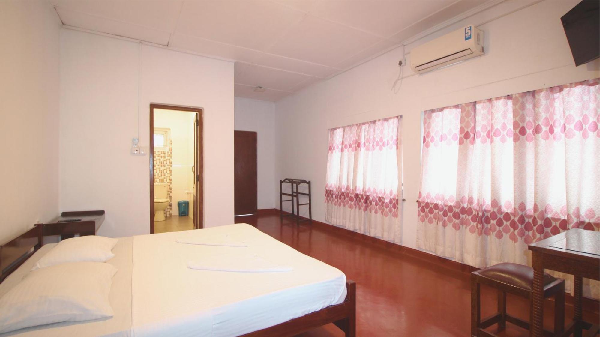Kandy Boutique Villa By Fortuna Bungalows Esterno foto
